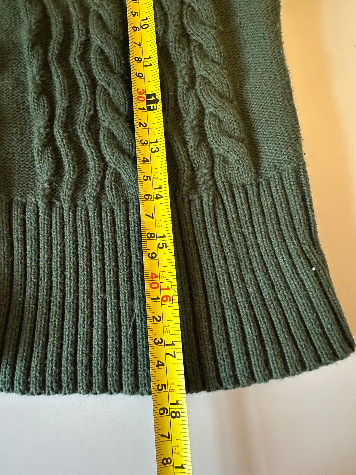 Voodoo Vixen Dark Green Cable Knit Cropped Cardigan Sweater | Size XXL