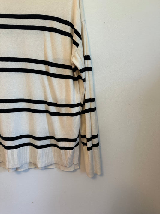 Banana Republic Cream and Black Striped Boatneck Sweater | Size Medium