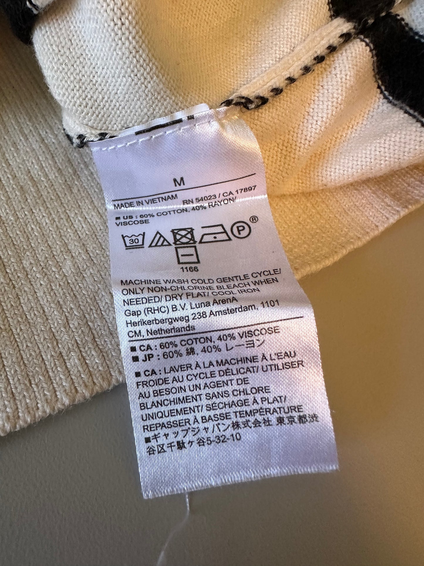Banana Republic Cream and Black Striped Boatneck Sweater | Size Medium