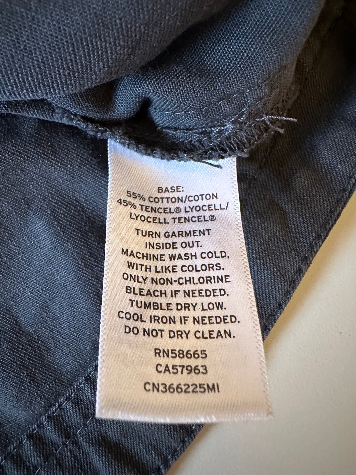 Caslon Dark Gray Cotton Tencel Blend Utility Vest | Size Small