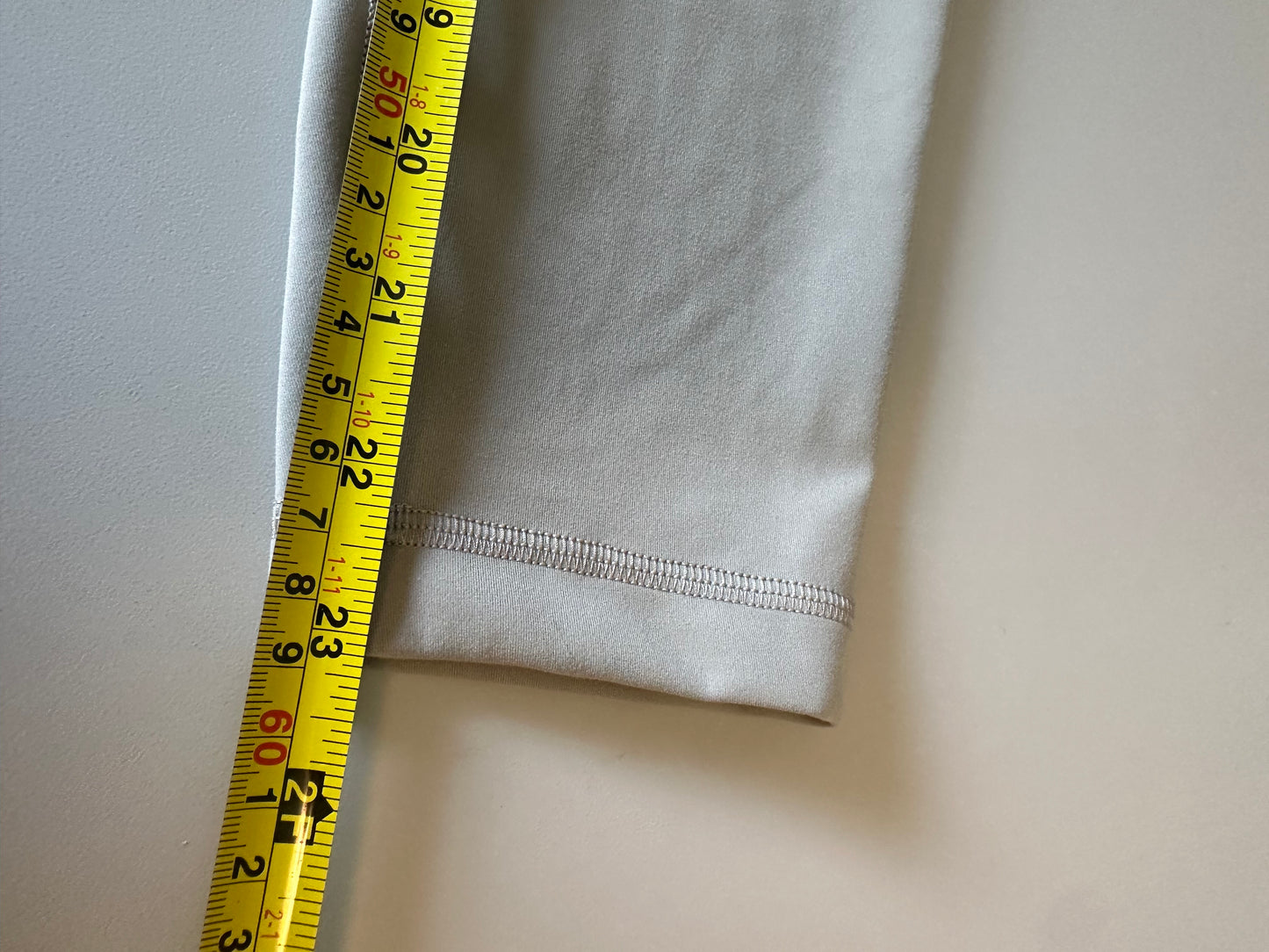 Lululemon Wunder Train High-Rise 25" Leggings in Gray Taupe | Size 4