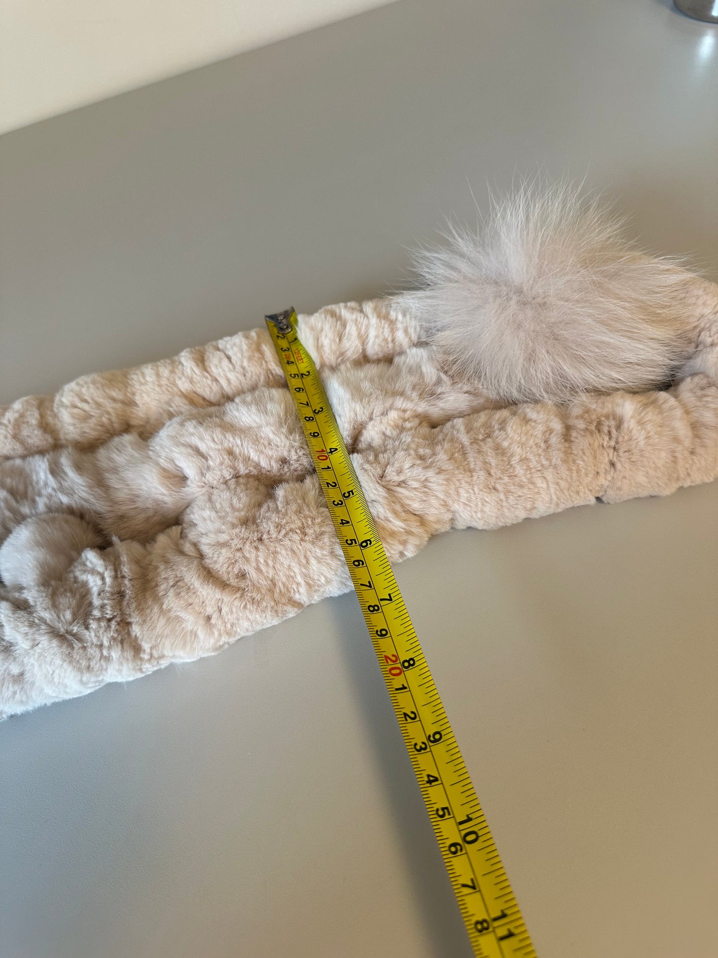 Real Rabbit Fox Fur Scarf Beige Pull Through Pom Pom Neck Warmer Stole
