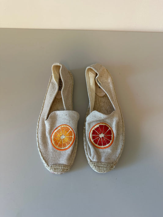Soludos Oranges Espadrille Flats in Beige Citrus| Size 8