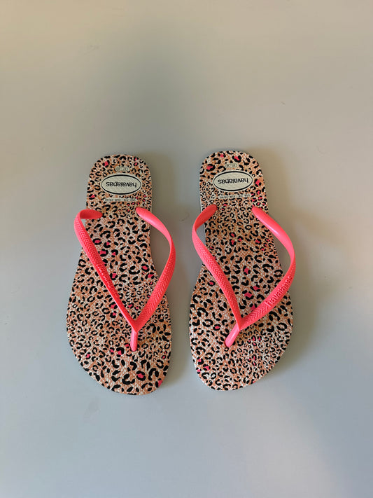 Havaianas Slim Leopard Animal Print Neon Pink Flip Flops | Size 7/8