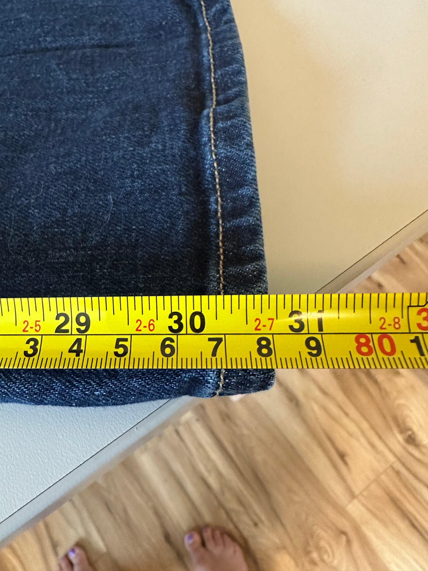 Fidelity Denim Belladona Bootcut Jeans in Dark Wash Blue | Size 28