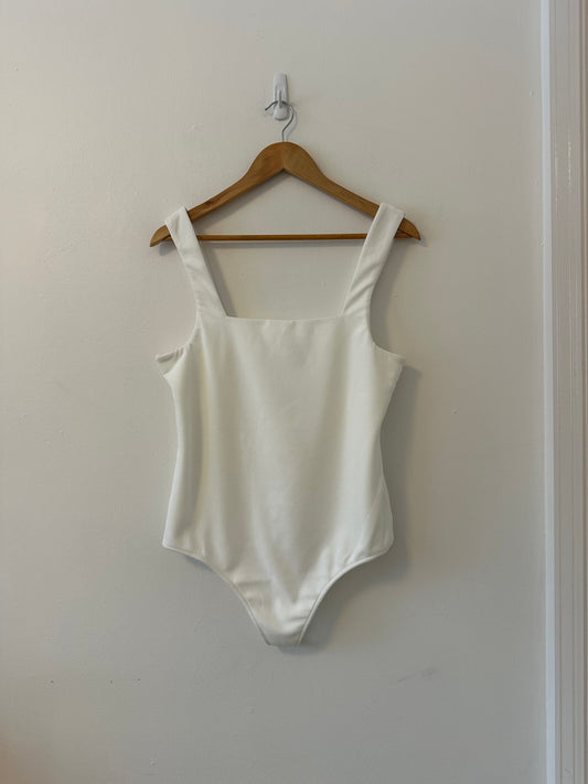 NWT Show Me Your Mumu Dory Bodysuit in Bone White Stretch | Size XL