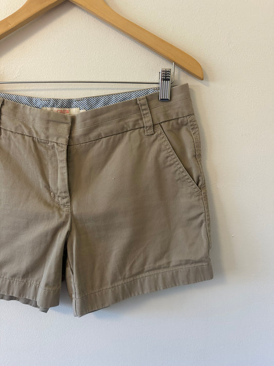 J. Crew Classic Chino Shorts in Khaki | Size 6
