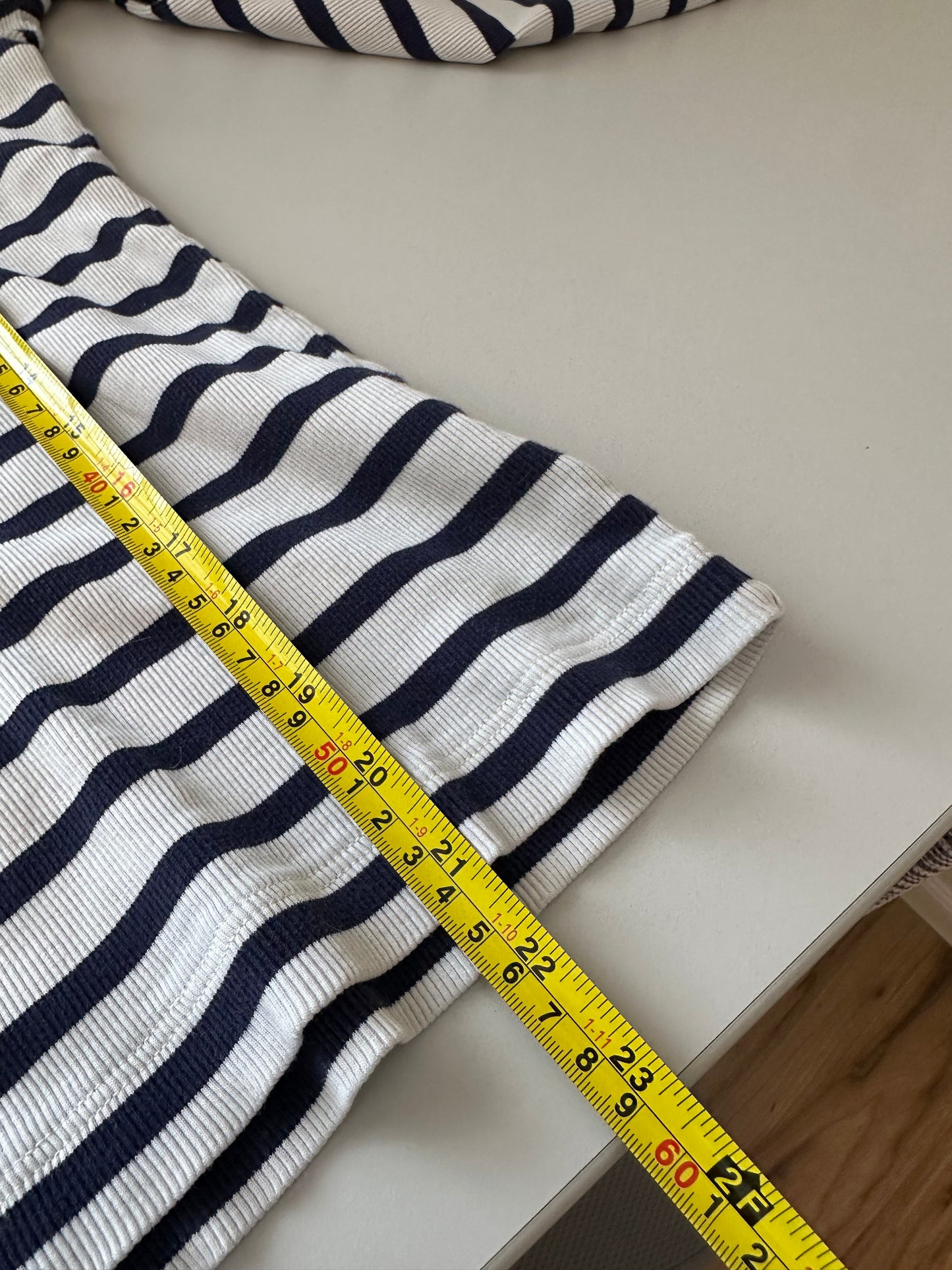 Argent Long Sleeve Ribbed Navy and Cream Striped T-Shirt | Size Medium