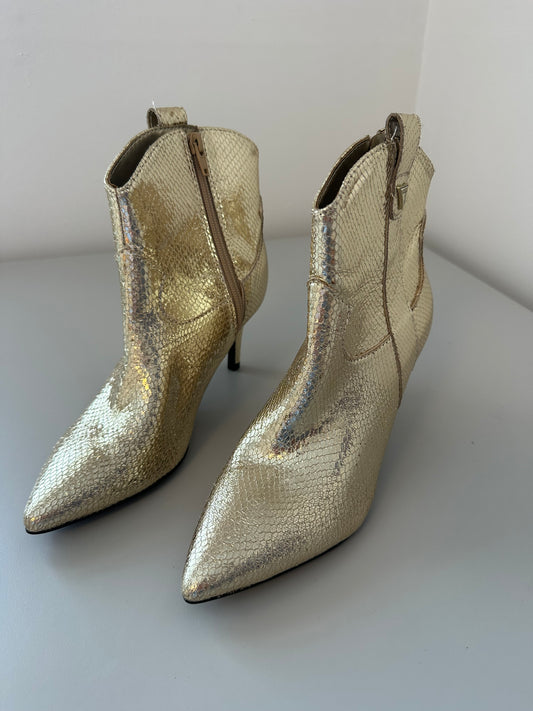 New Guess Gold Snakeskin Stiletto Ankle Booties | Size 6