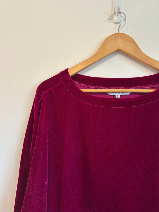 Cupcakes and Cashmere NWT Loden Fuchsia Velvet Top | Size Small