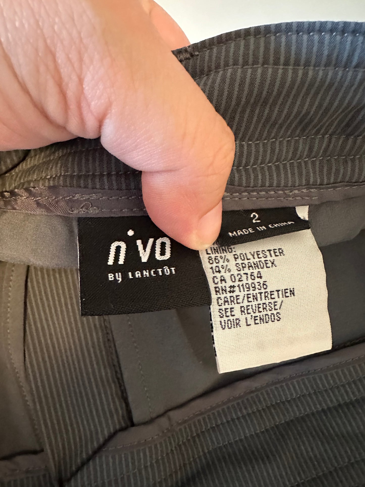 Nivo by Lanctot Grey Pinstripe Golf Skirt | Size 2