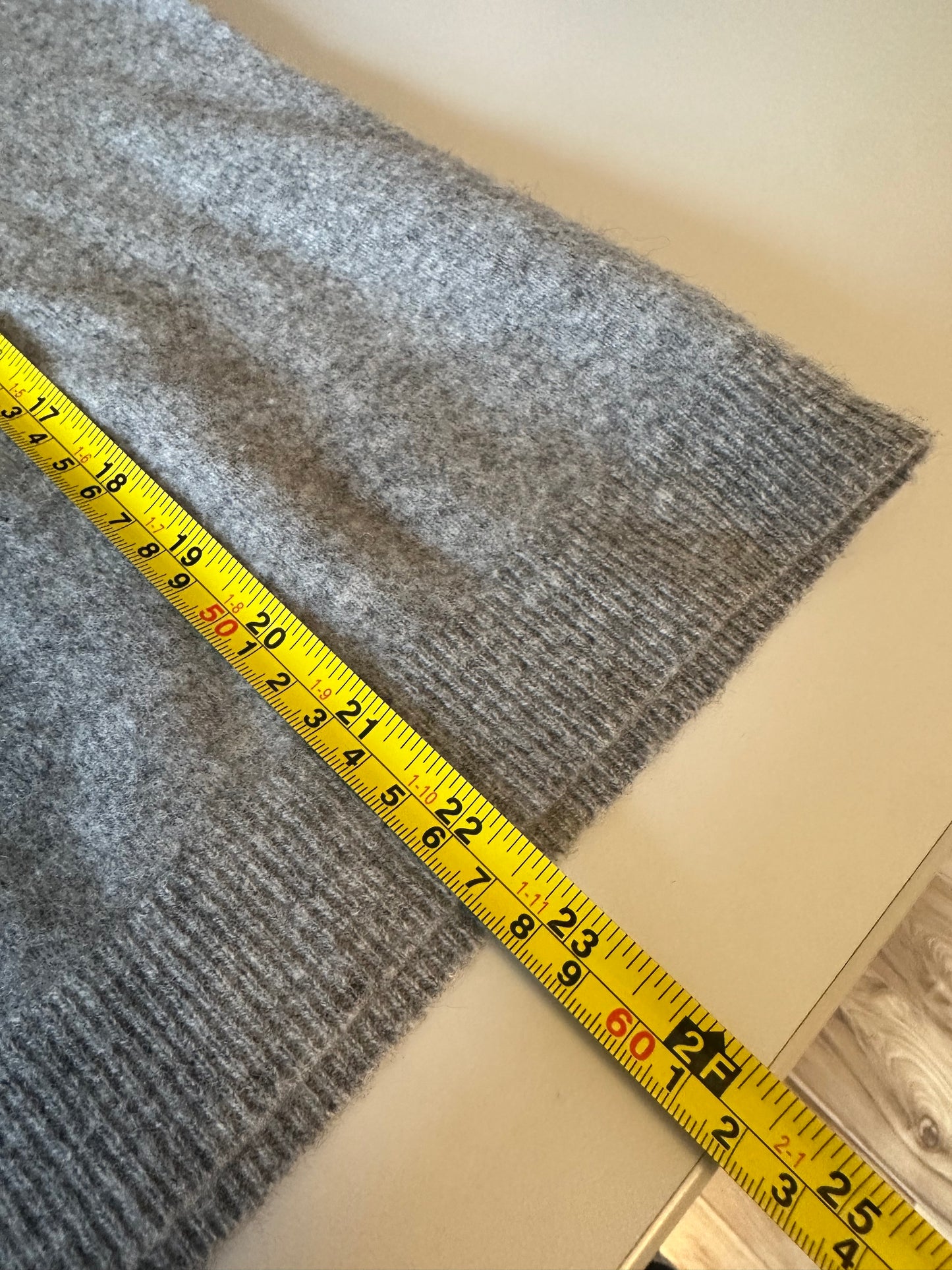 Brown Allan Grey Merino Wool Yak Blend Tie Cuff Crewneck Sweater | Size Small