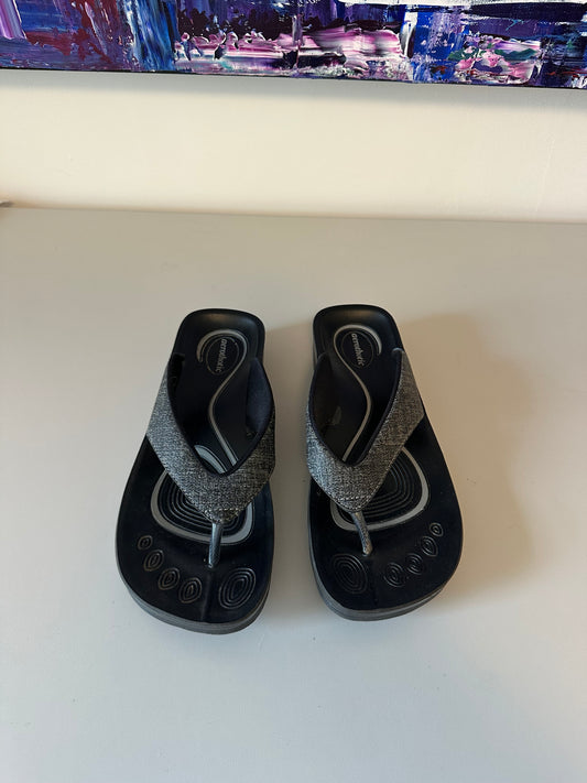 Aerothotic Orthotic Flip Flop Sandals in Black and Grey Arch | Size 36 US 6