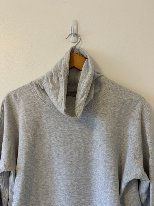 Lululemon Stress Less Pullover in Heathered Core Ultra Light Grey | Size 8