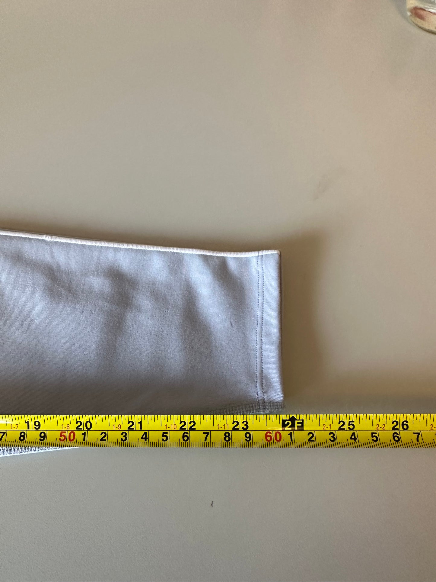 NWT Alo Yoga Airbrush High-Waist 7/8 Heart Throb Legging in Winter Frost Blue