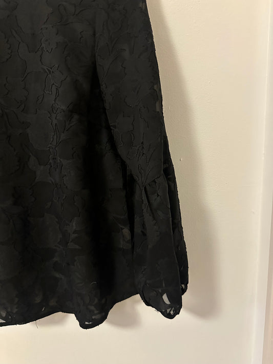 Q&A Black Floral Lace Blouse | Size Small