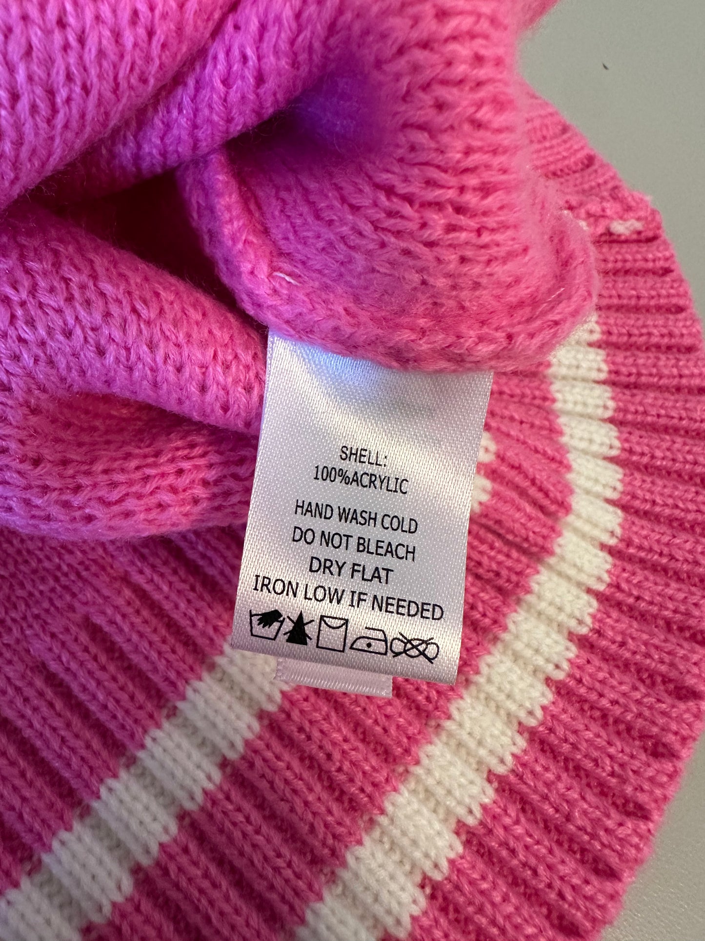 NWT Peach Love Oversized Neon Pink Ski Logo Sweater | Size Medium