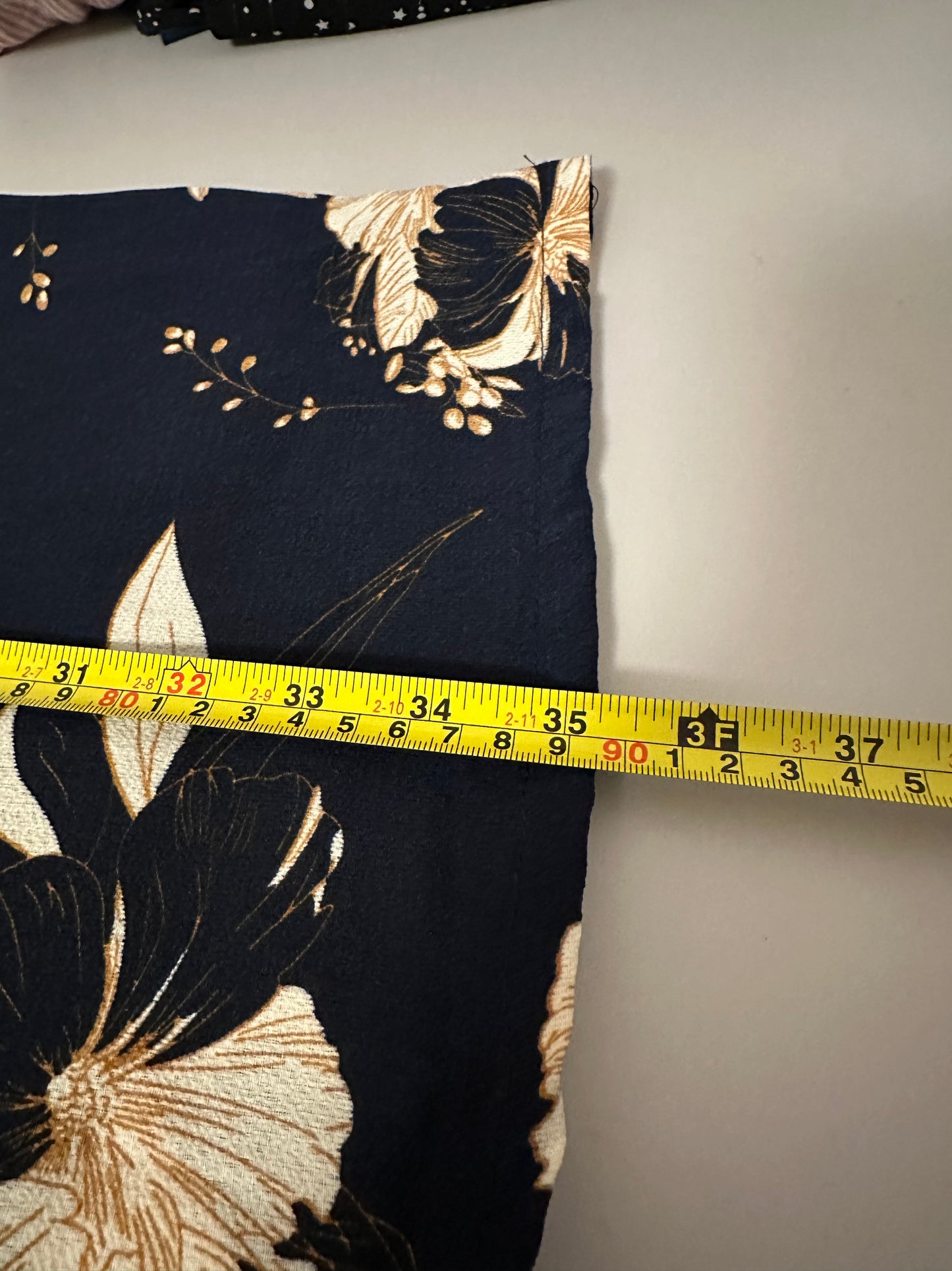 NWT Belongsci V-Neck Bell Sleeve Shift Dress in Navy Blue Floral | Size Medium