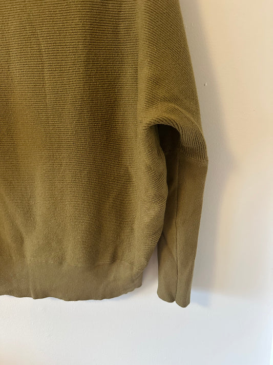 Blu Ivy Slouch Neck Dolman Pullover in Olive Green | Size Small