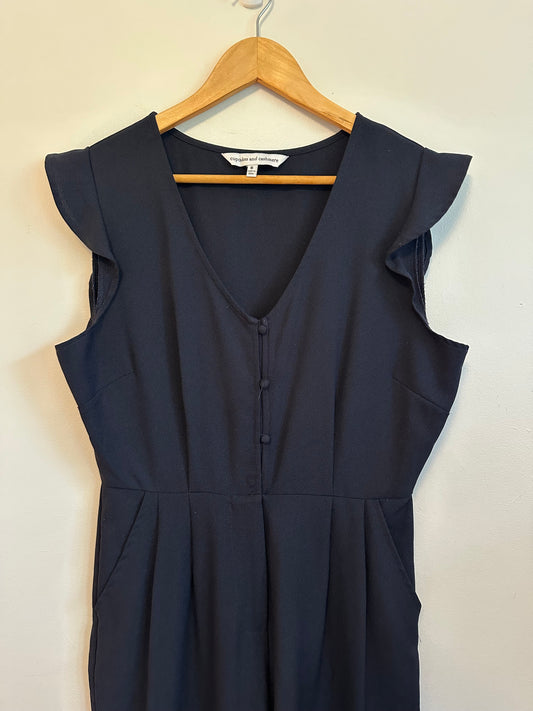 Cupcakes and Cashmere Navy Blue Flutter Sleeve Button Front Jumpsuit | Size 8