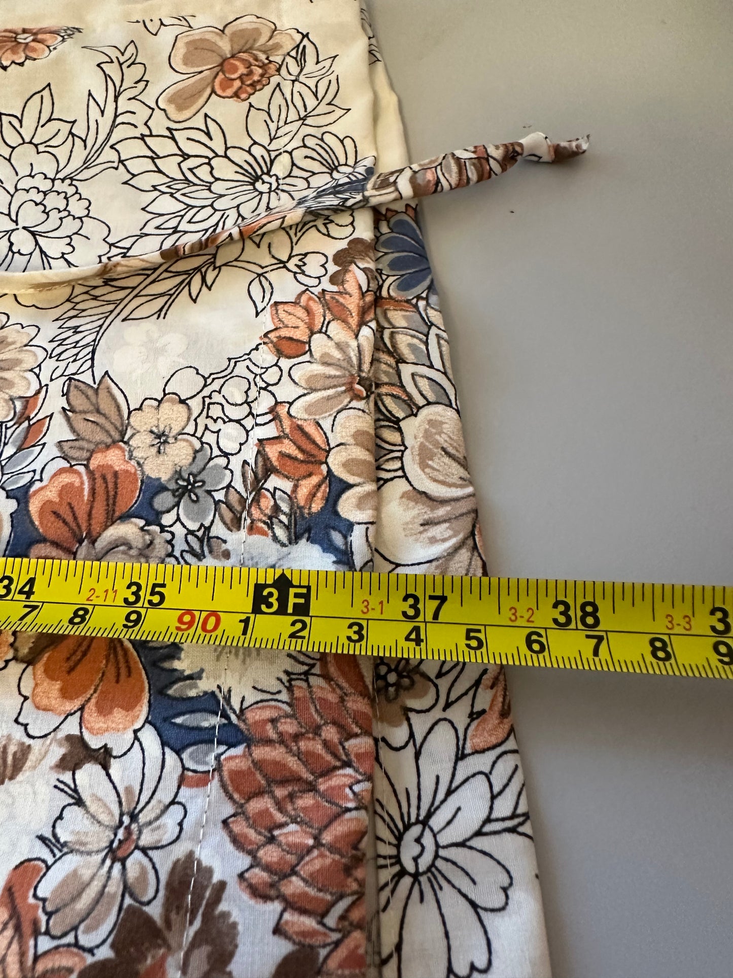 Handmade Cream Floral Sleeveless Shift Dress with Waist Tie | Size Small