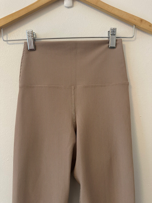 Beach Riot Ayla Ribbed Leggings in Taupe | Size XS