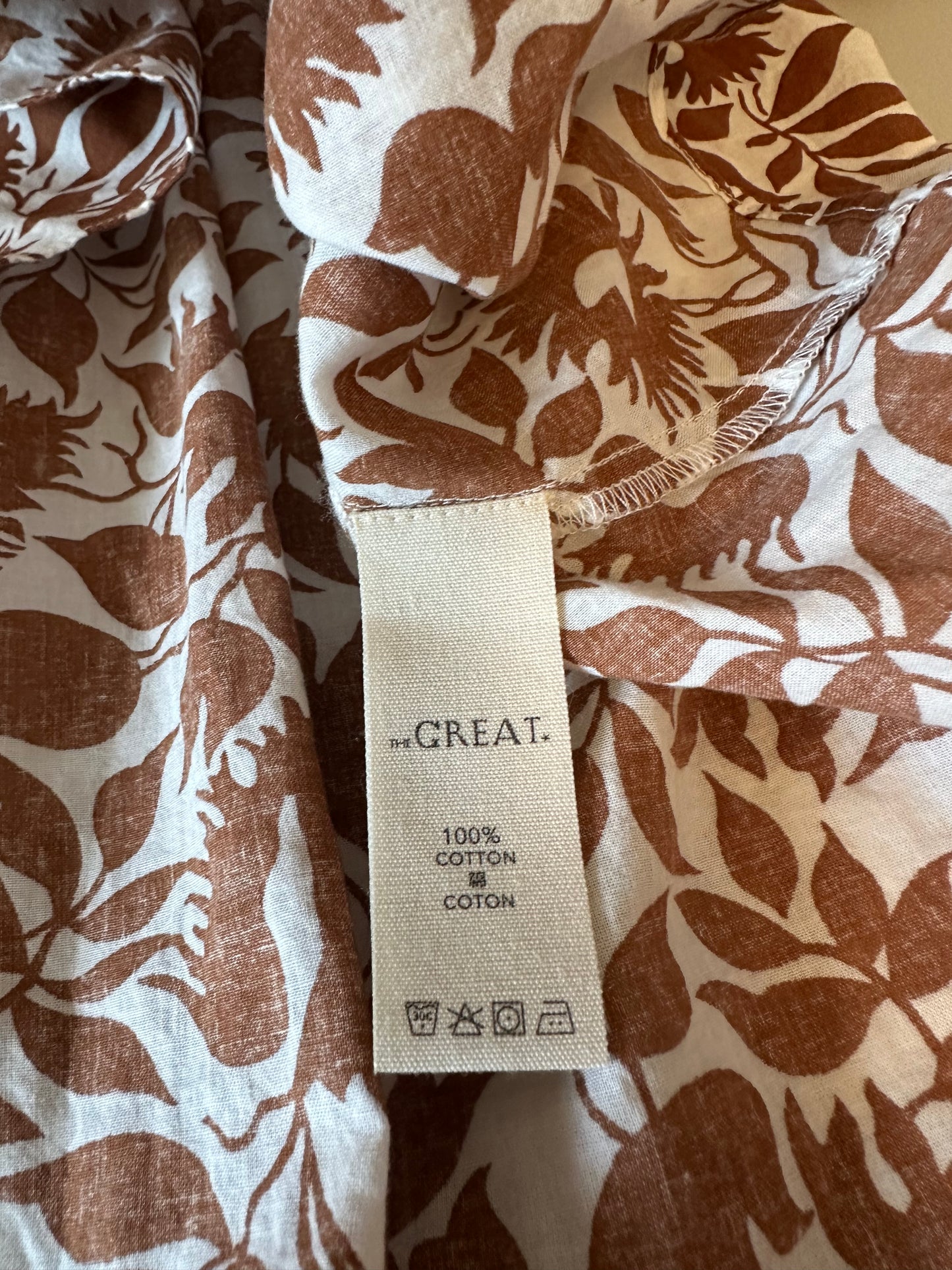 The Great. Flutter Sleeve Blouse in Brown and Ivory Floral | Size 1 (Small)