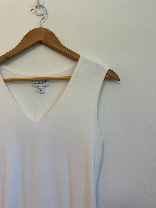 Veronica M White V-Neck Tank Top | Size Large