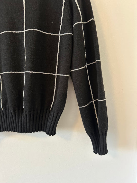 OOTD Grid Turtleneck in Black and Silver | Size Large