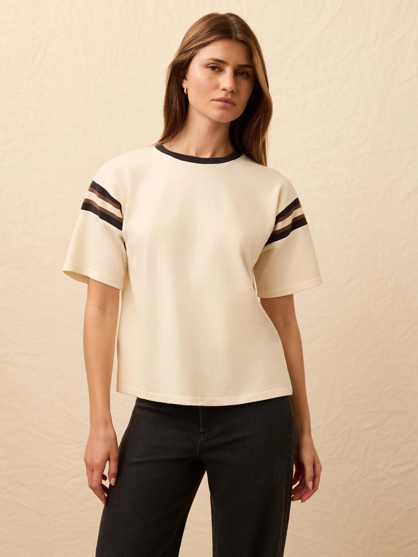 Faherty Sport Jersey Throwback Tee in Phantom Varsity | Size Medium