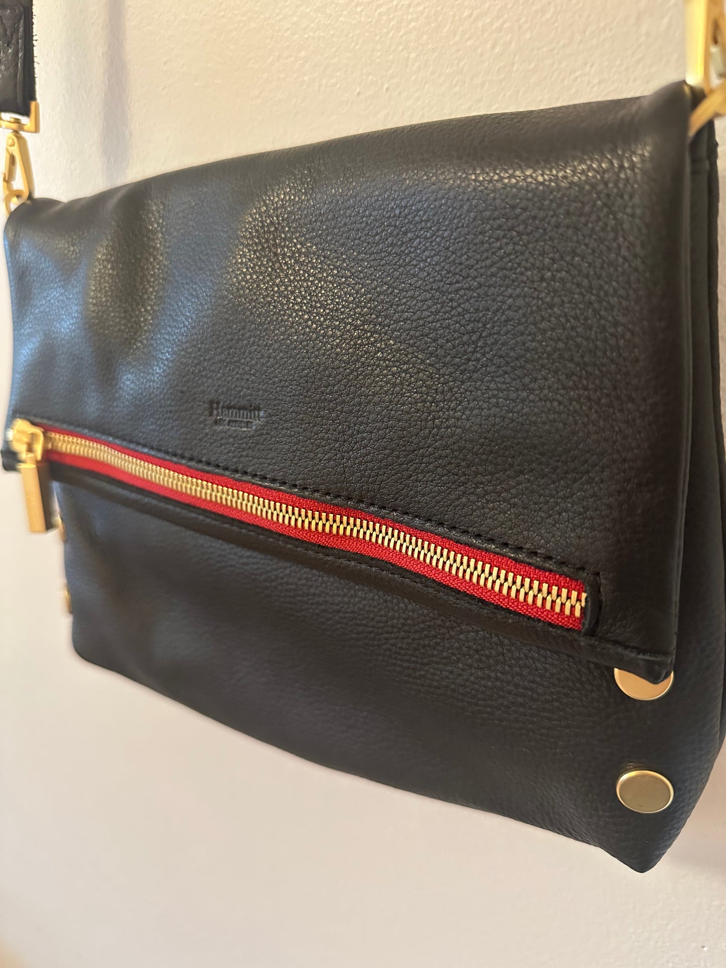 Hammitt VIP MED Crossbody / Clutch Bag in Black/Brushed Gold Red Zip
