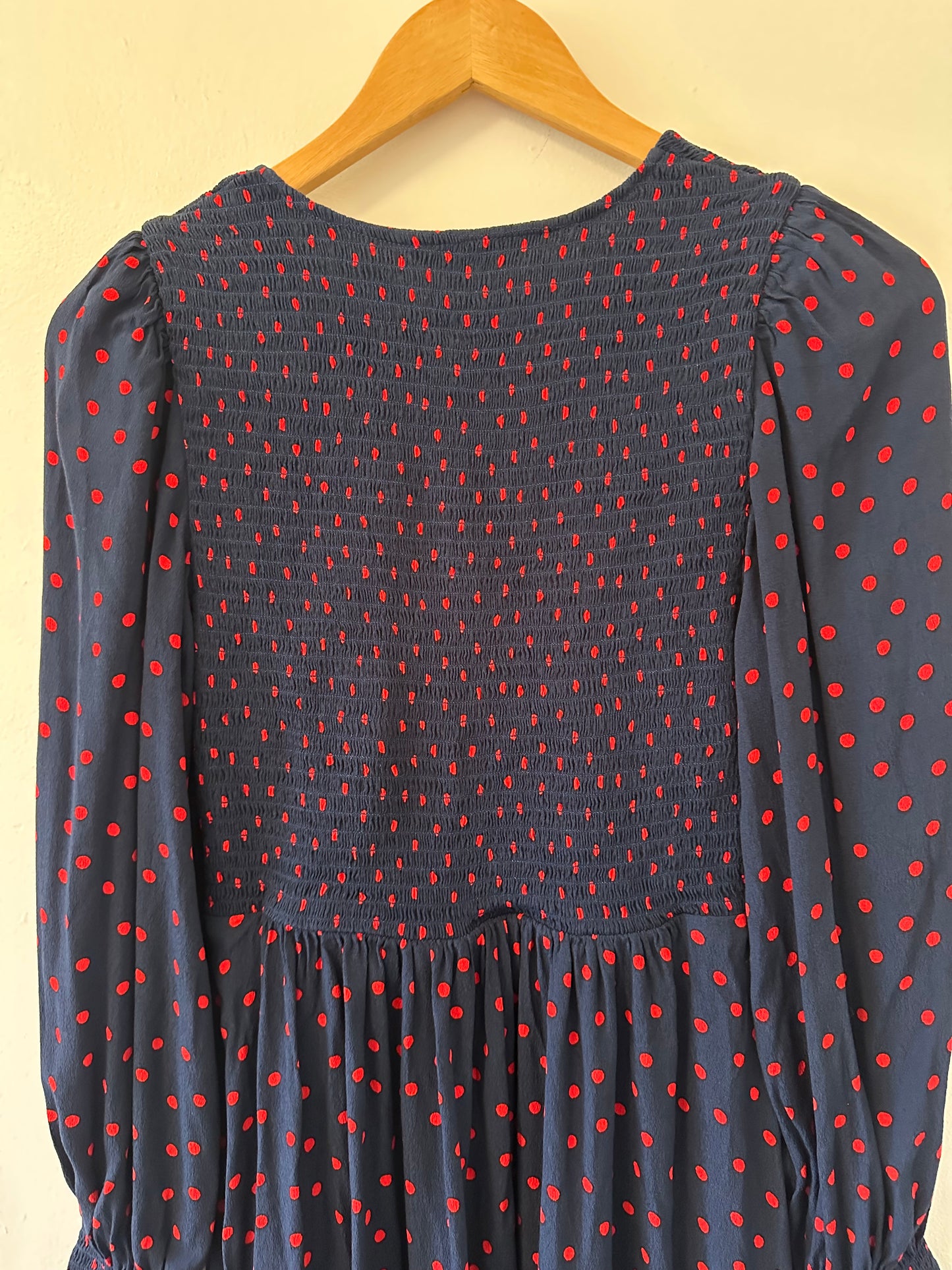 Boden Gemma Smocked Midi Dress in High Risk Red, Abstract Dot - Size 6