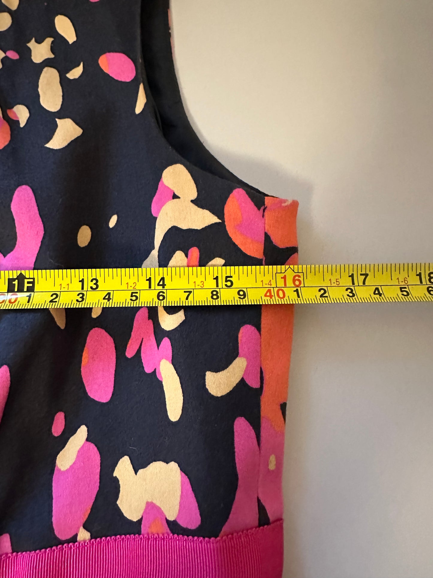 David Meister Black and Pink Abstract Sheath Dress | Size 6