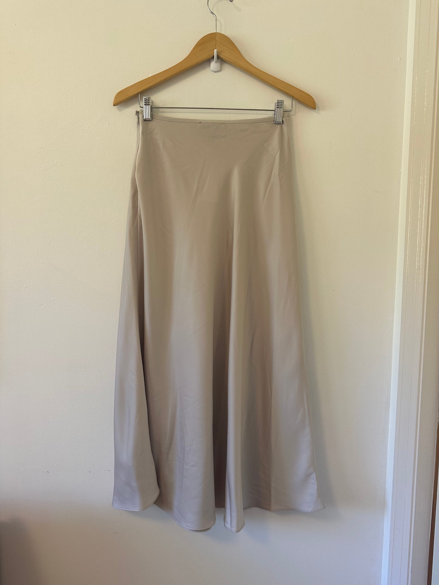 NWT Truth Beige Silky A-Line Mid Length Skirt | Size Small