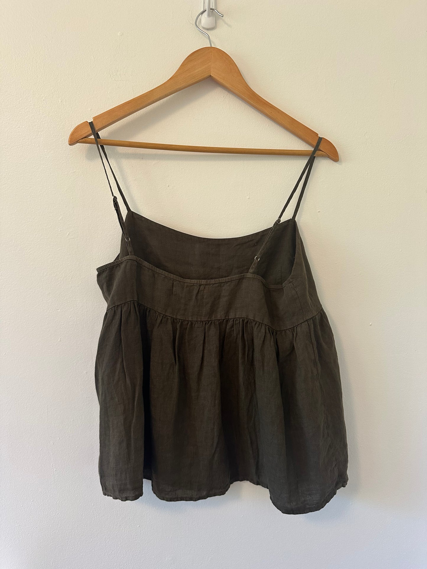 Velvet by Graham & Spencer Olive Green Empire Waist Camisole - Size Medium