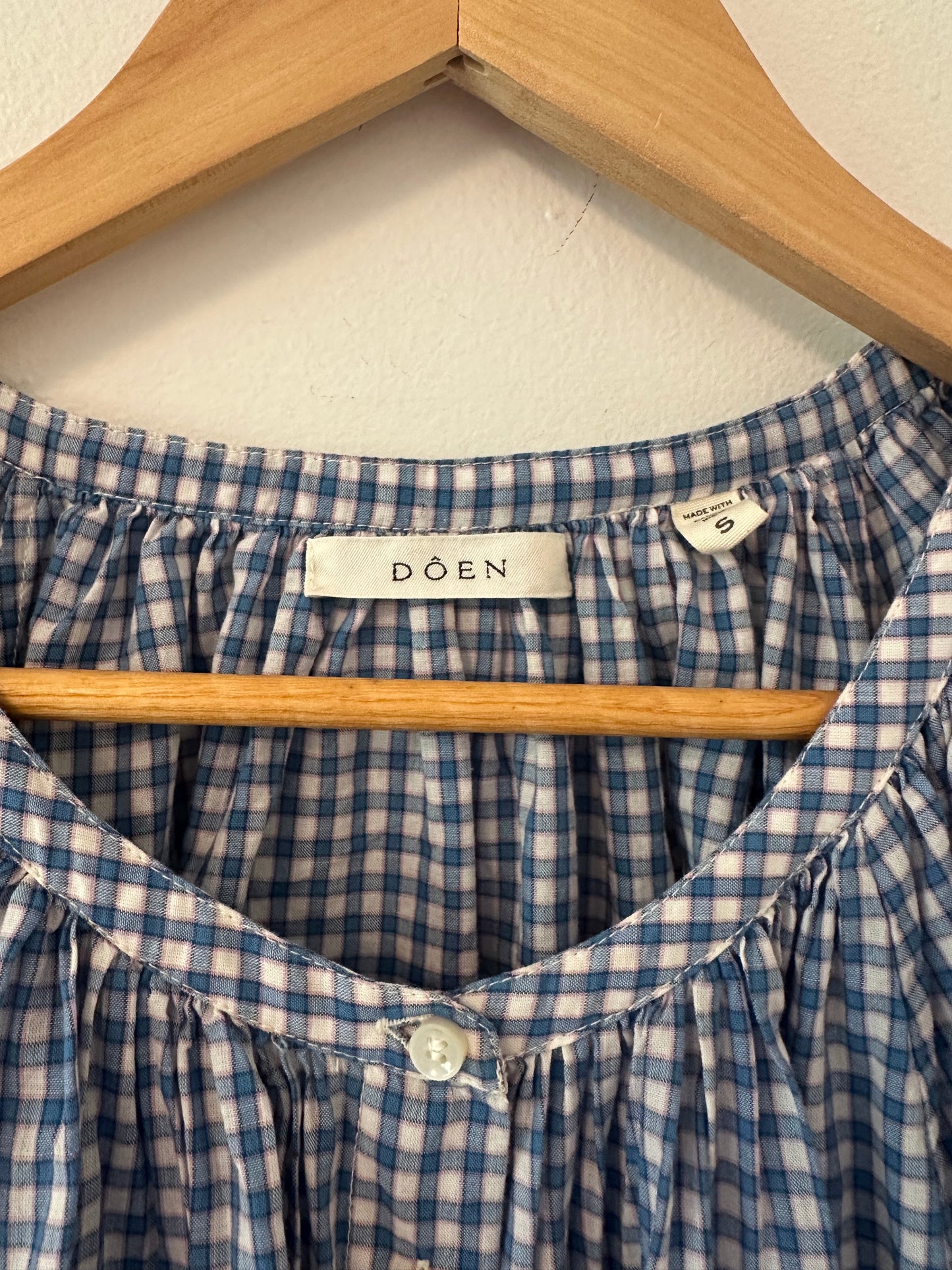 Doen June Gathered Gingham Organic Cotton Blouse - Size Small