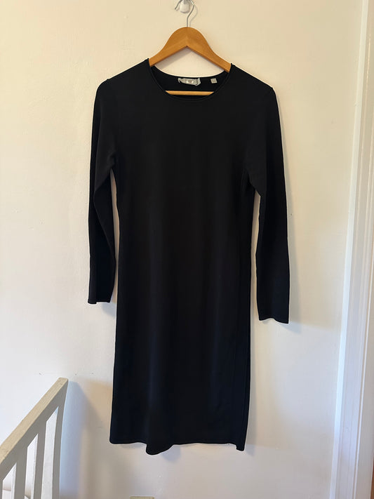 Vince Fitted Long Sleeve Knit Dress in Black - Size Medium