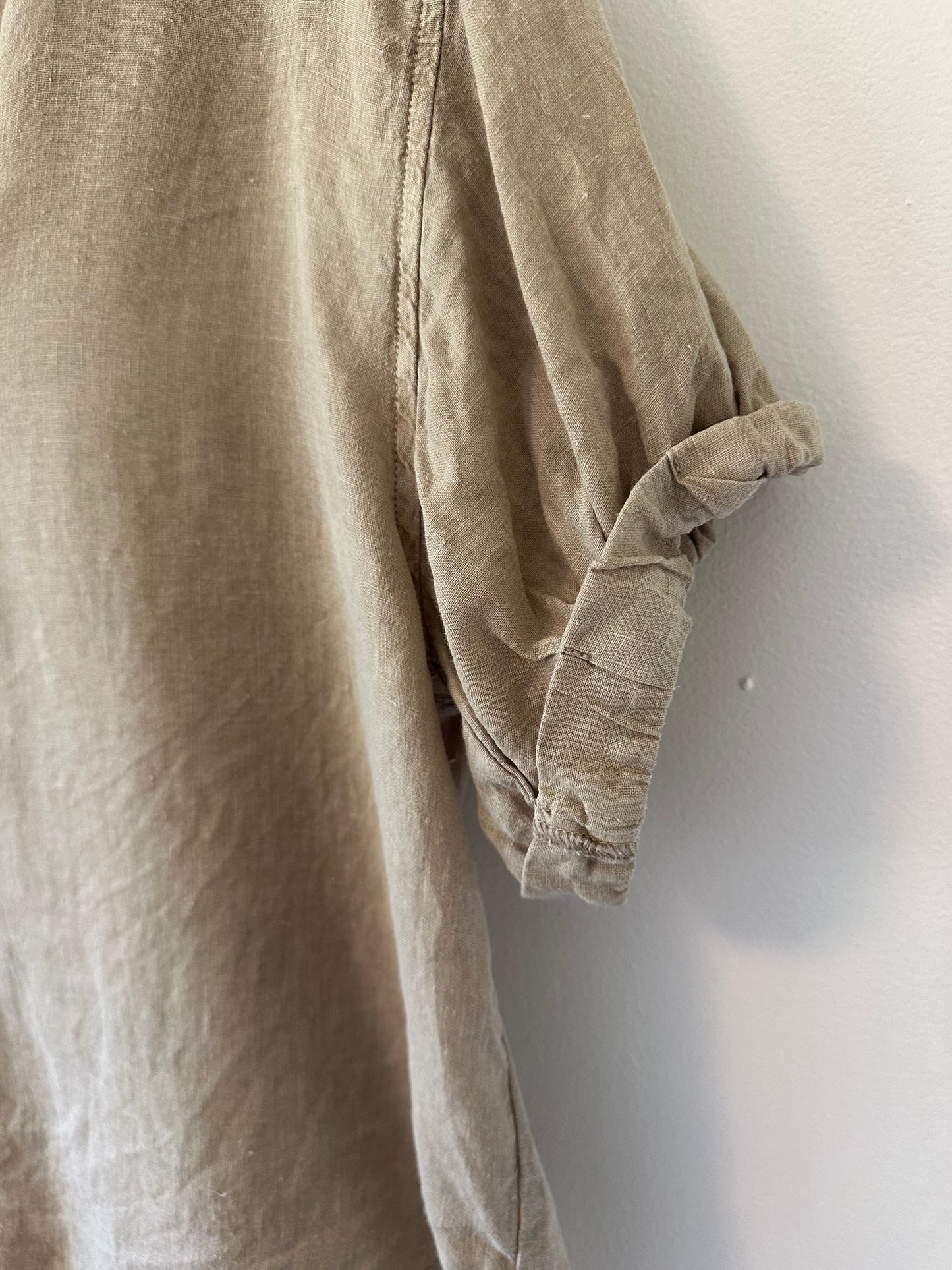 Velvet by Graham & Spencer Elerie Linen Top in Autumn | Size Small