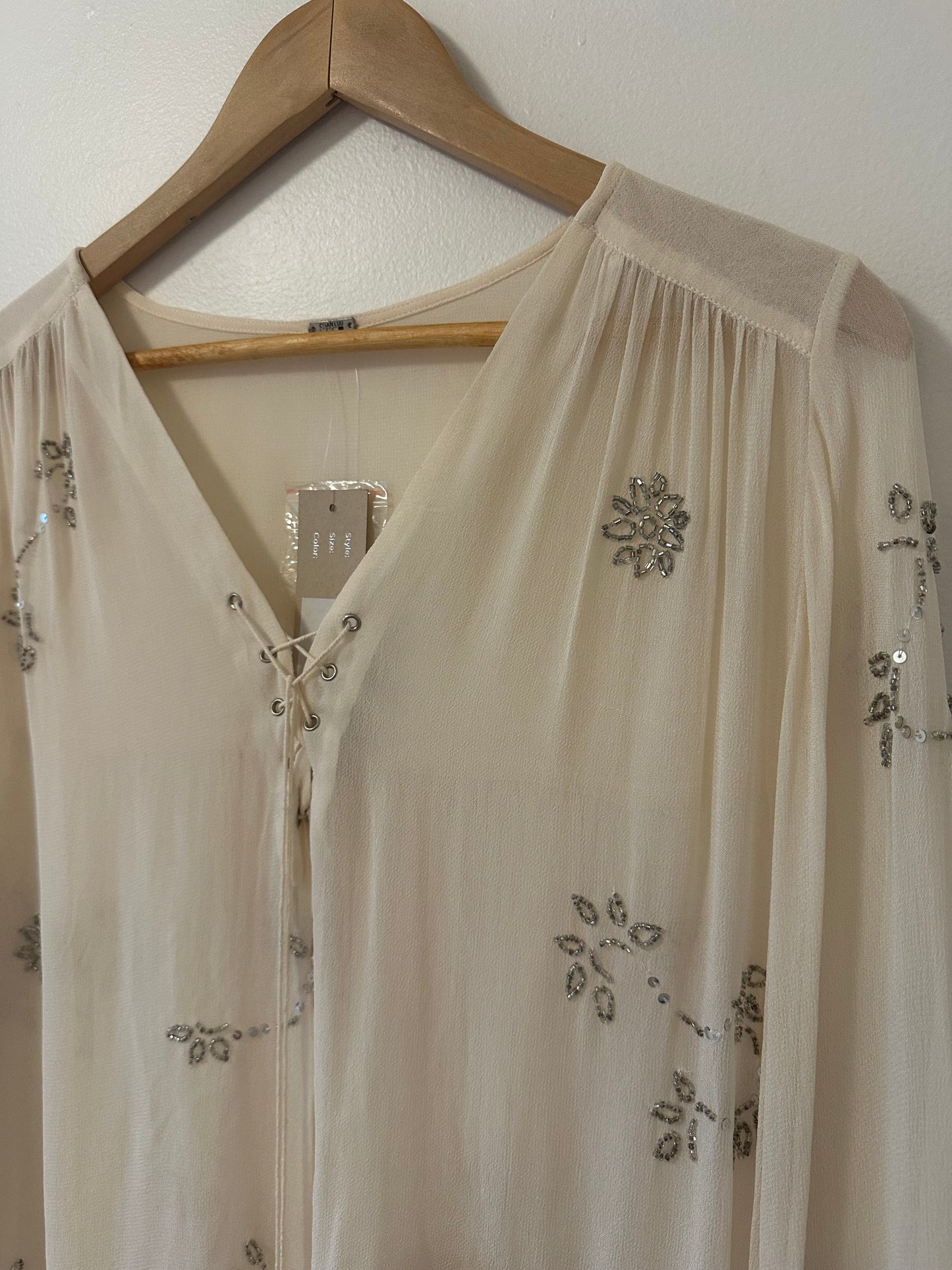 NWT Chan Luu Beaded Cream Blouse Size Large