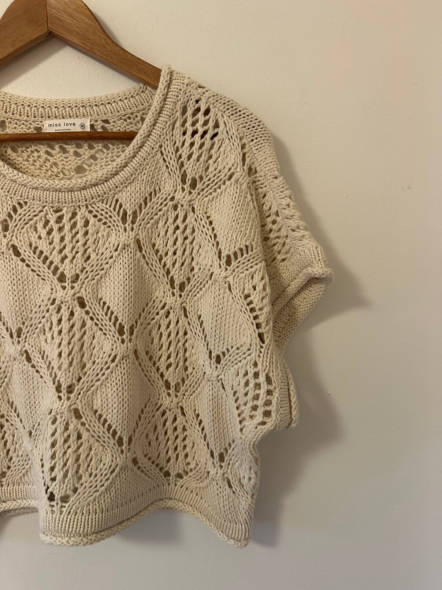 Miss Love Cream Open Knit Cropped Sweater | Size Medium