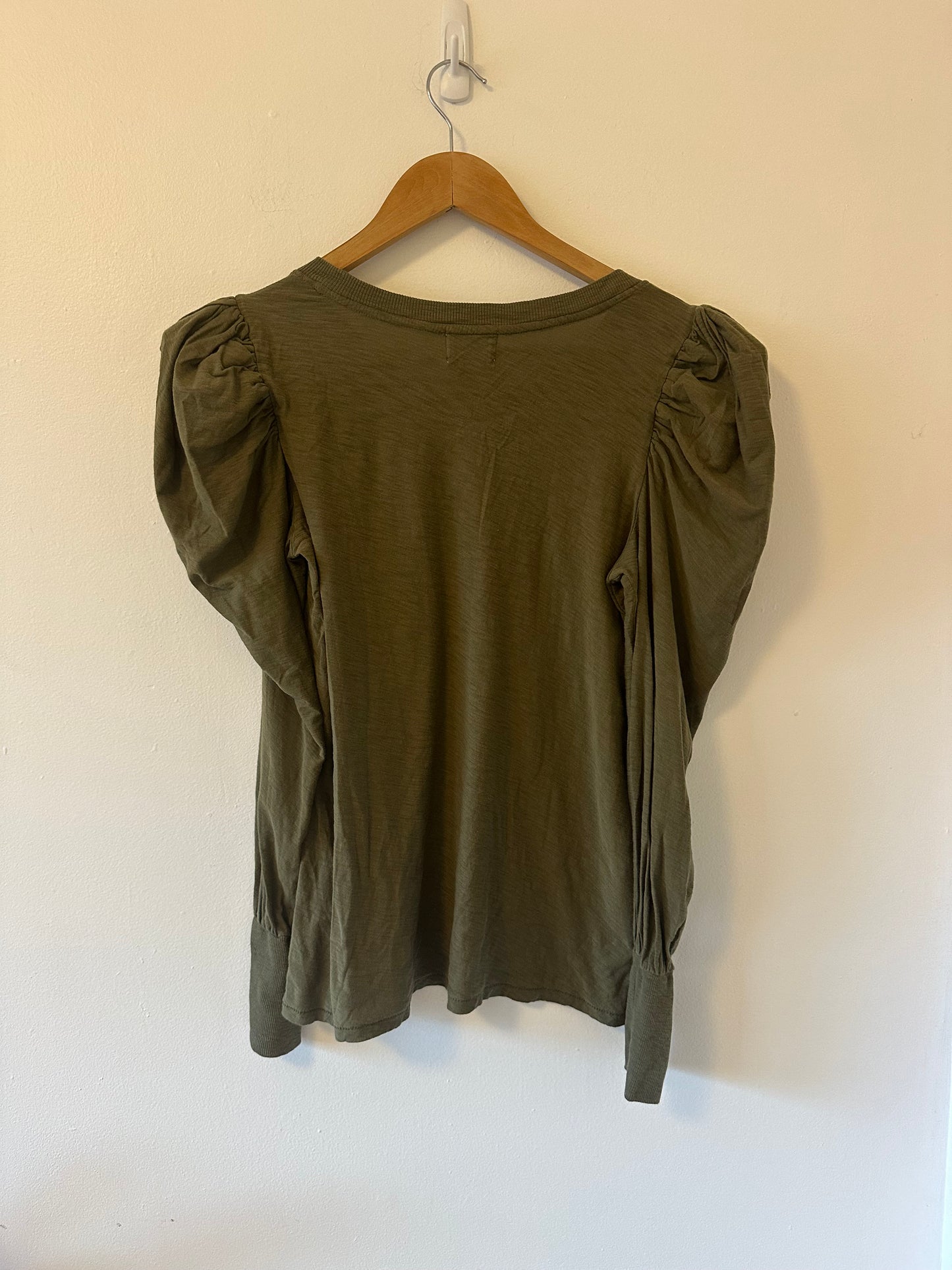 Nation LTD Olive Green Puff Sleeve Loren Pima Cotton Long Sleeve T-Shirt | Size Medium