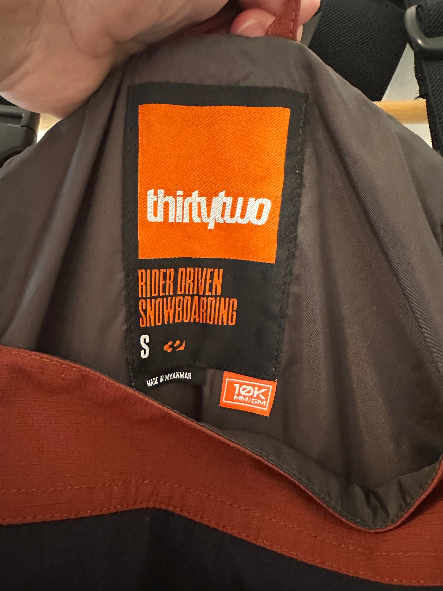 ThirtyTwo Rust Red and Black Bib Snowpants - Size Small