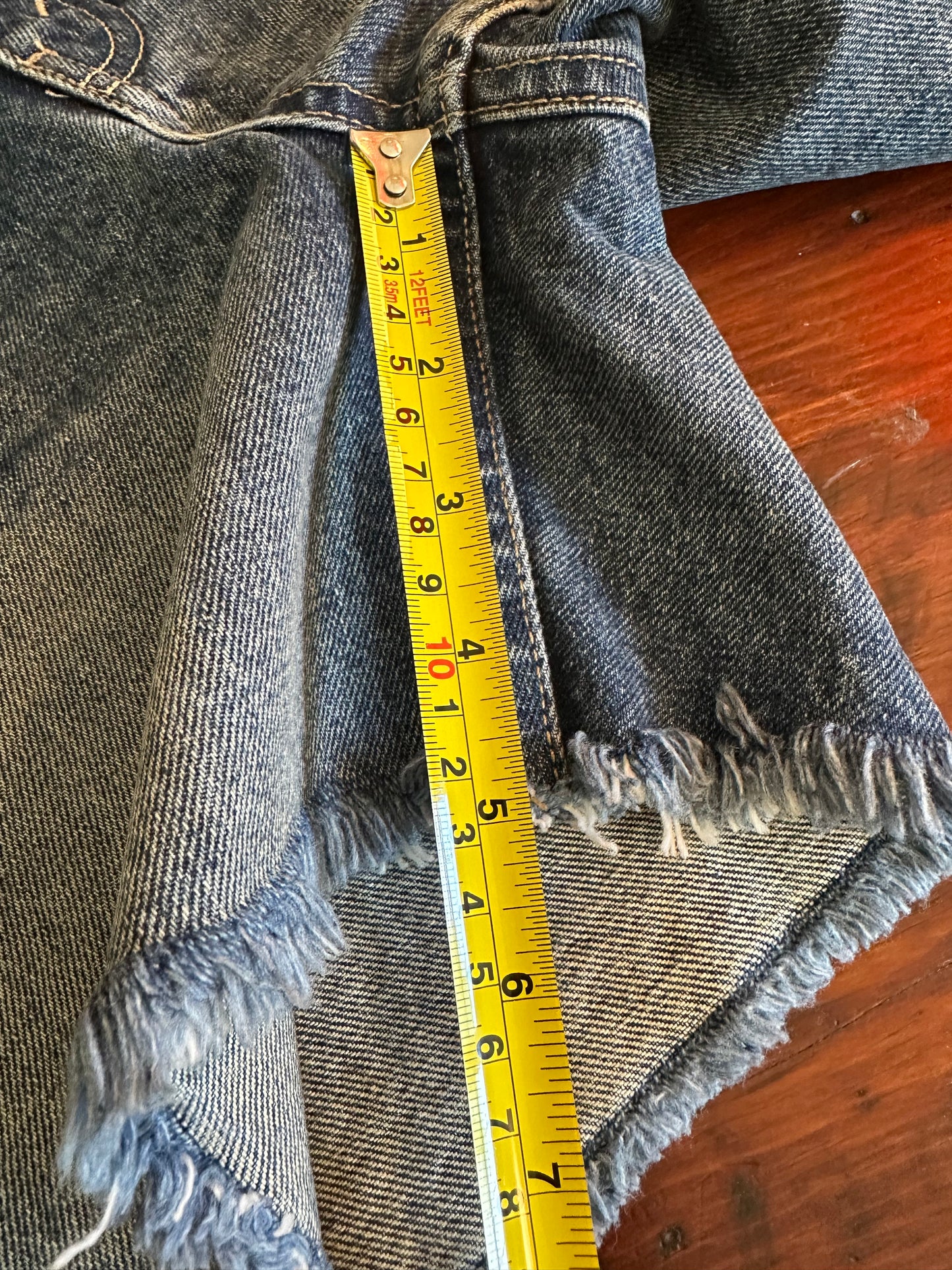 Nili Lotan Yoann Blue Denim Women's Shorts in Simon Wash - Size 25