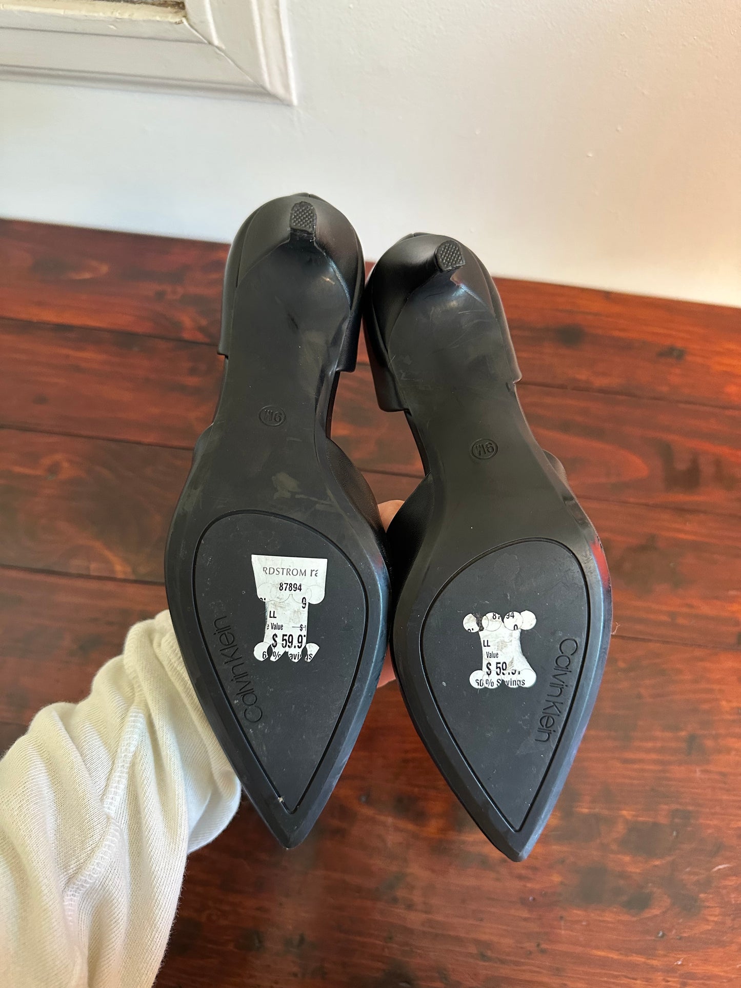 Calvin Klein Women's Gloria D'Orsay Pump in Black - Size 9