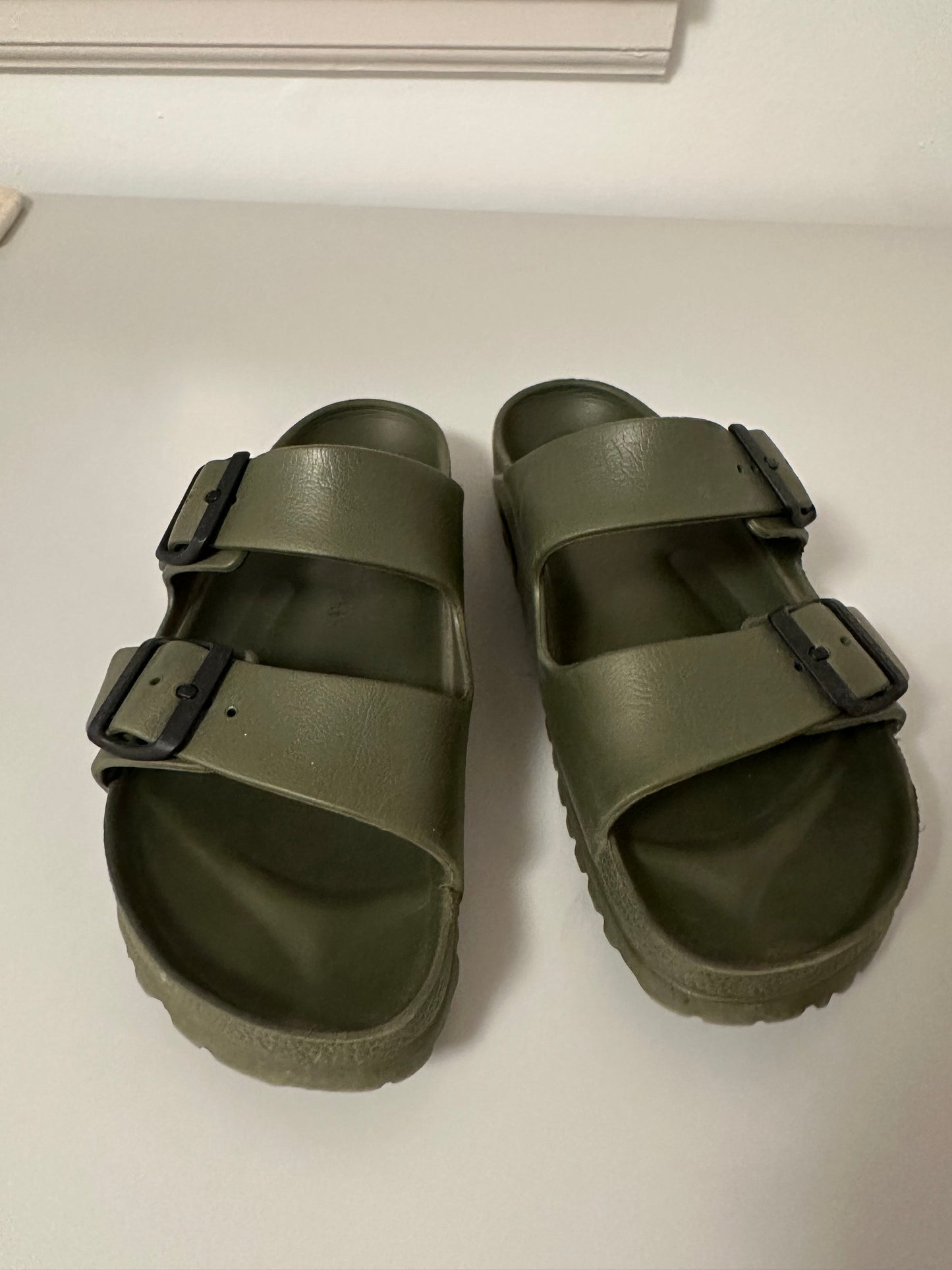 Birkenstock EVA Arizona Sandals in Khaki | Size 39
