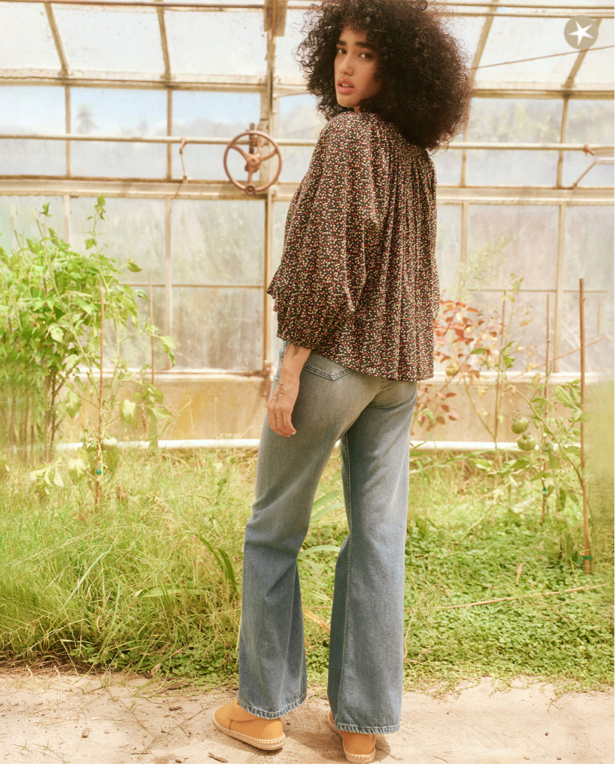 The Great. The Moonstone Top - Dark Navy Mini Wildflower Print Size 0