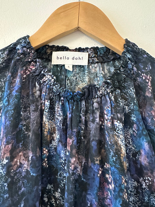 Bella Dahl Smocked Floral Blouse Size S