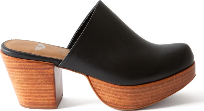 Fortress Ava Clog Mule in Black - Size 38