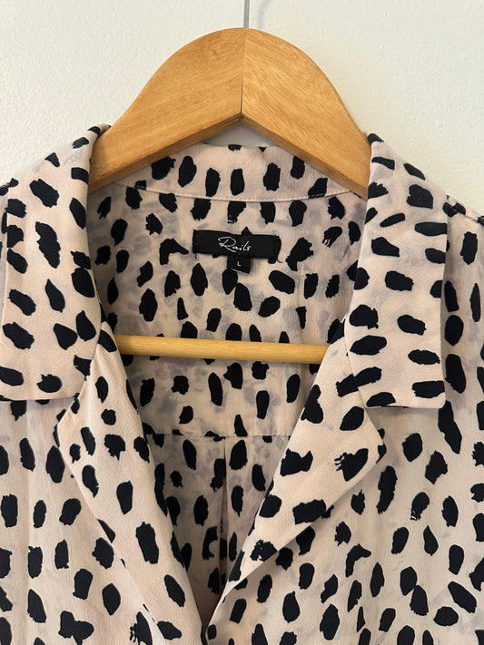 Rails Rebel Leopard Print Silk Button Down Top | Size Large