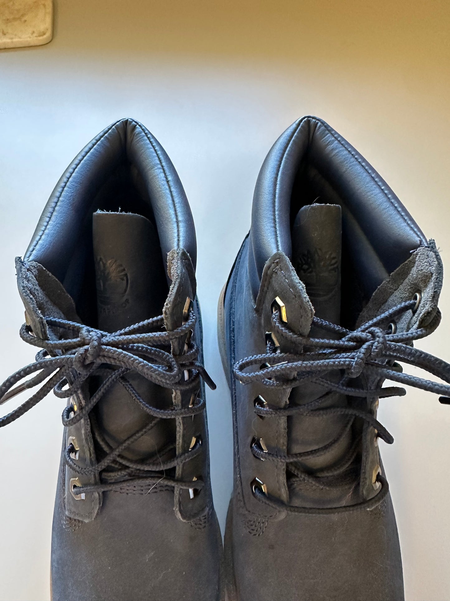 Timberland Women's Linden Woods 6-Inch Waterproof Boot in Navy Gum | Size 8.5